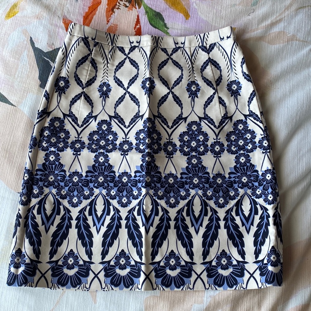 JCREW Flowered Skirt Size 00